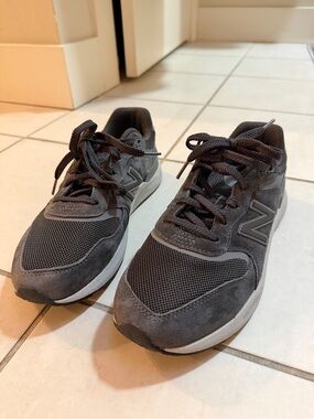 New Balance 880 V7 Cement Gray
